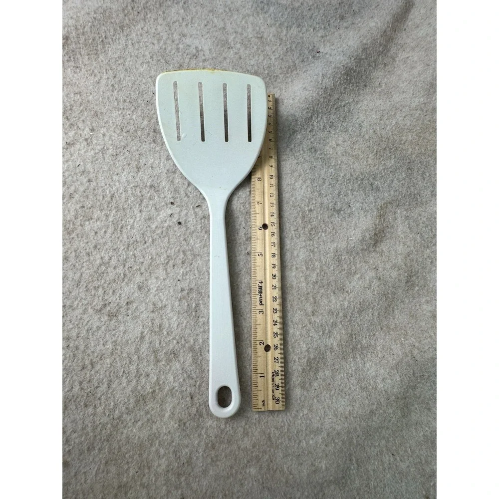 Tailor Made Nylon‎ Slotted Spatula Turner Flipper Wide White 11-1/2